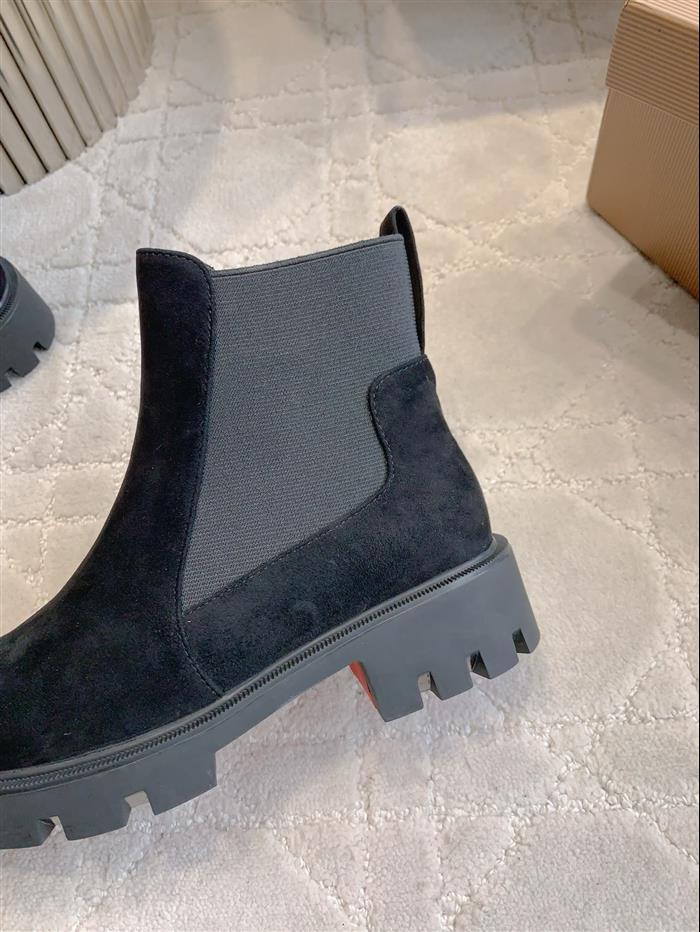 2025112818626785 390